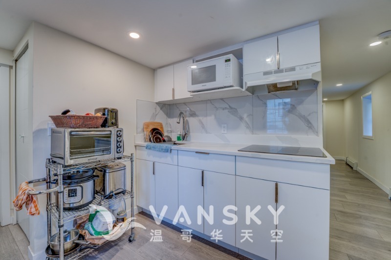 250303205857_2343 W 45th Ave-5.jpg